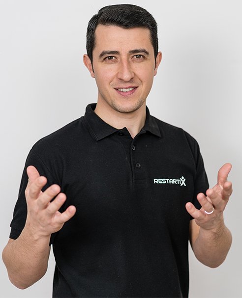 Drd. Alexandru Ilie, cofondator RestartiX