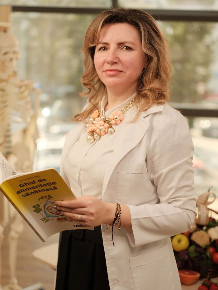 Portret Dr. Andra Zaharia